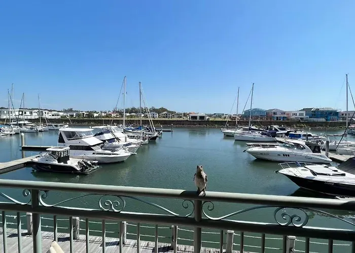 Hope Harbour Hotel Apartments